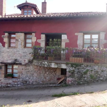 La Portiella Del Llosu Pandiello Exterior photo