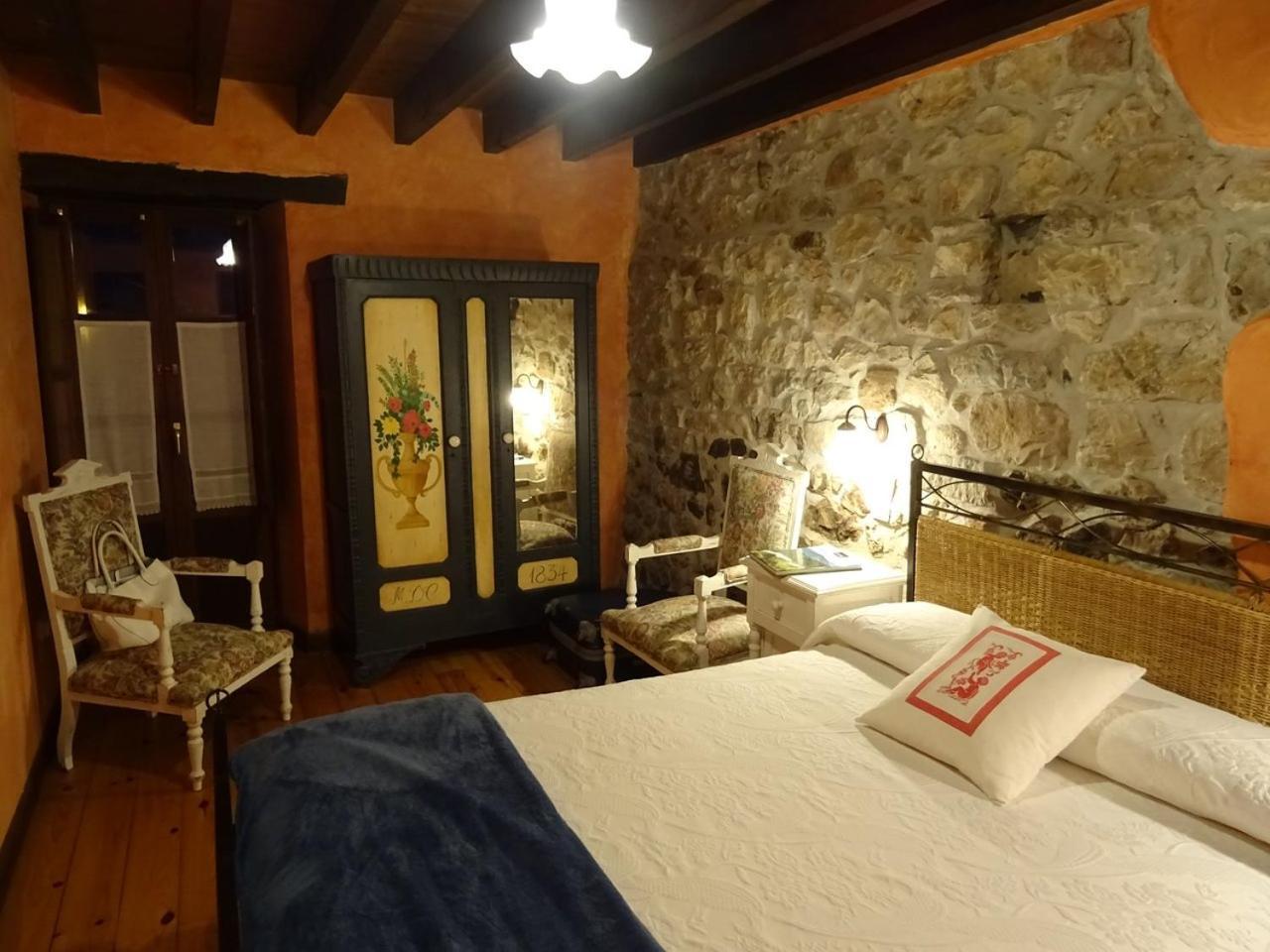 La Portiella Del Llosu Pandiello Exterior photo